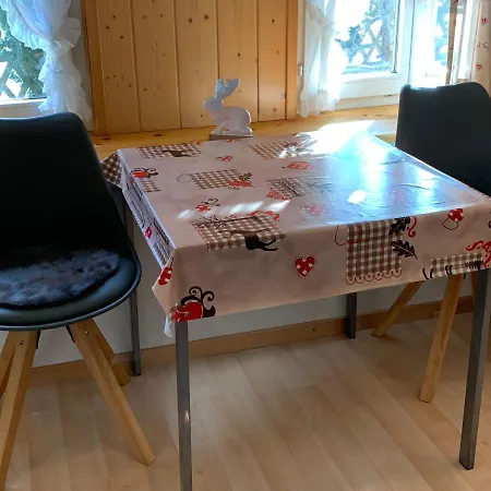 Fluehblueemli Apartment